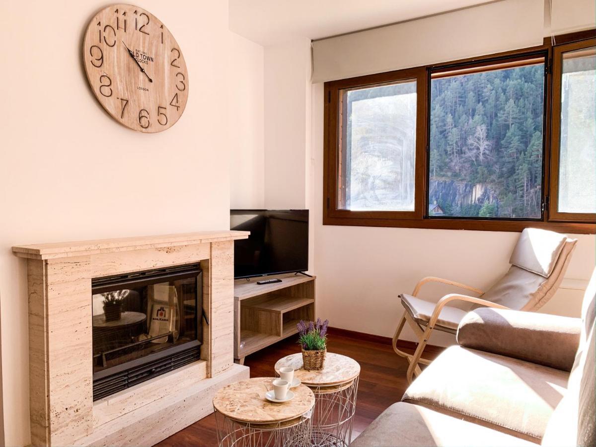 Apartamento Moderno Coma Pedrosa Con Vista En Arinsal Exterior photo